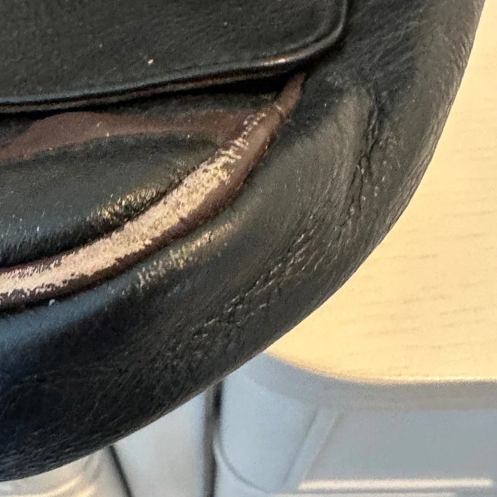 Tuscan's Black Pebbled Leather Messenger Bag Adjustable Crossbody Italy